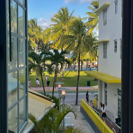 Beachfront Apt In Carlyle Hotel On Ocean Drive Miami Beach Extérieur photo