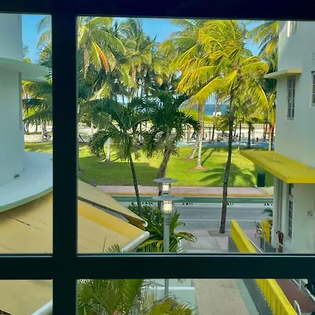 Beachfront Apt In Carlyle Hotel On Ocean Drive Miami Beach Extérieur photo
